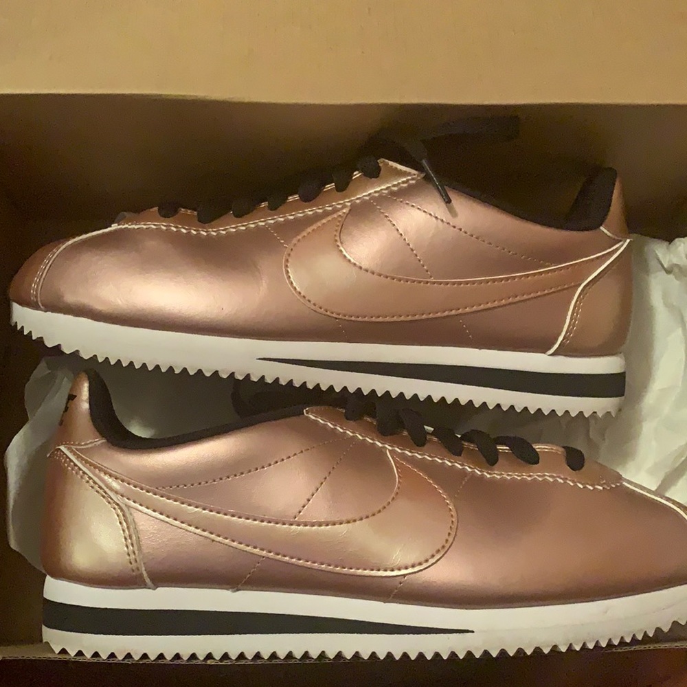 Nike Cortez Sneakers